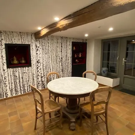 Au Détour Du Vieux Hêtre Casa de Férias